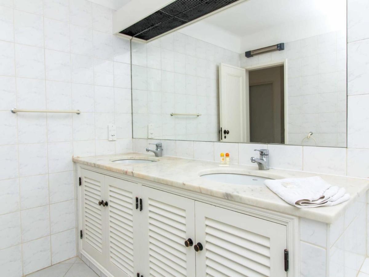 Estima Golf House Apartment - Luxurious & 6 Pools & Golf & Tennis Албуфейра Екстериор снимка