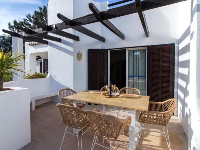 Estima Golf House Apartment - Luxurious & 6 Pools & Golf & Tennis Албуфейра Екстериор снимка
